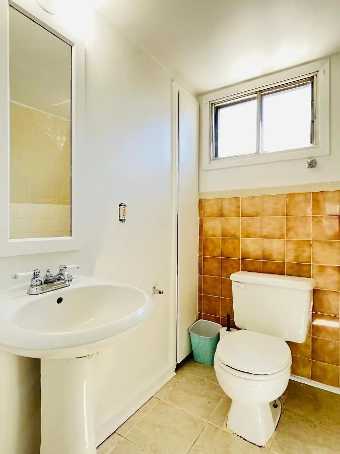 Walk To The Falls! Your Vacation Home In Niagara Holiday home Niagara Falls