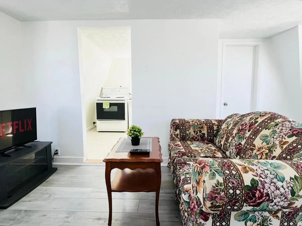 Holiday home Walk To The Falls! Your Vacation Home In Niagara